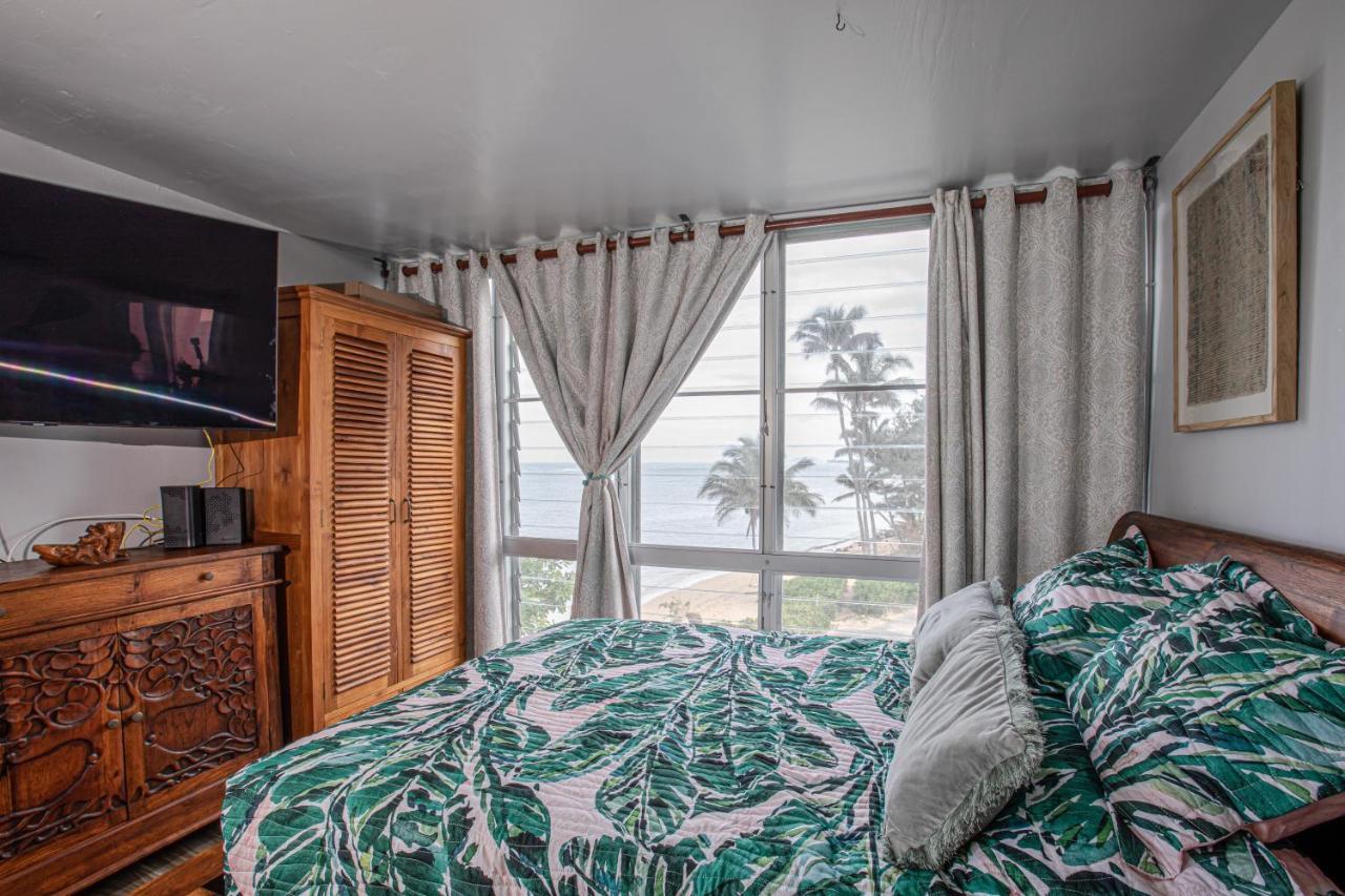 Breezy Beachfront Bali-Style Haven 180 Degree Oceanview Hau'ula Exterior foto